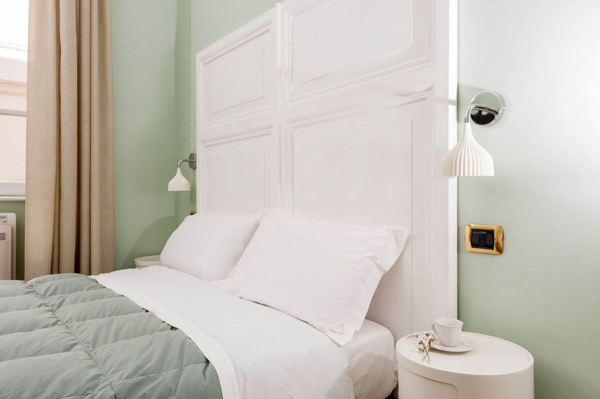 Mybedcavour Hotel โรม ภายนอก รูปภาพ
